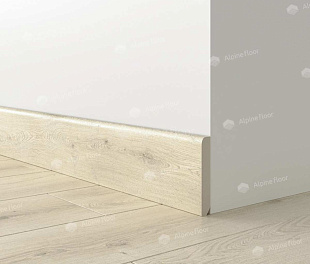 Напольный плинтус Parquet Light Гиперион SK 11-25